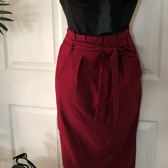 Burgundy Pencil Skirt - Picture 4 of 5
